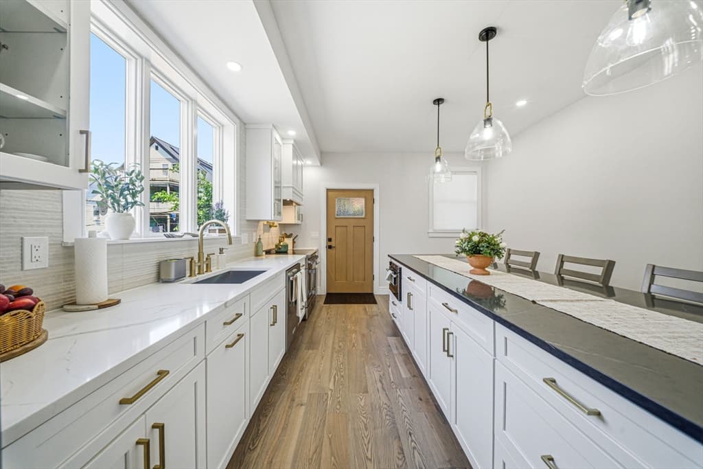 61 Wayland Street, Boston MA 02125 photo 4