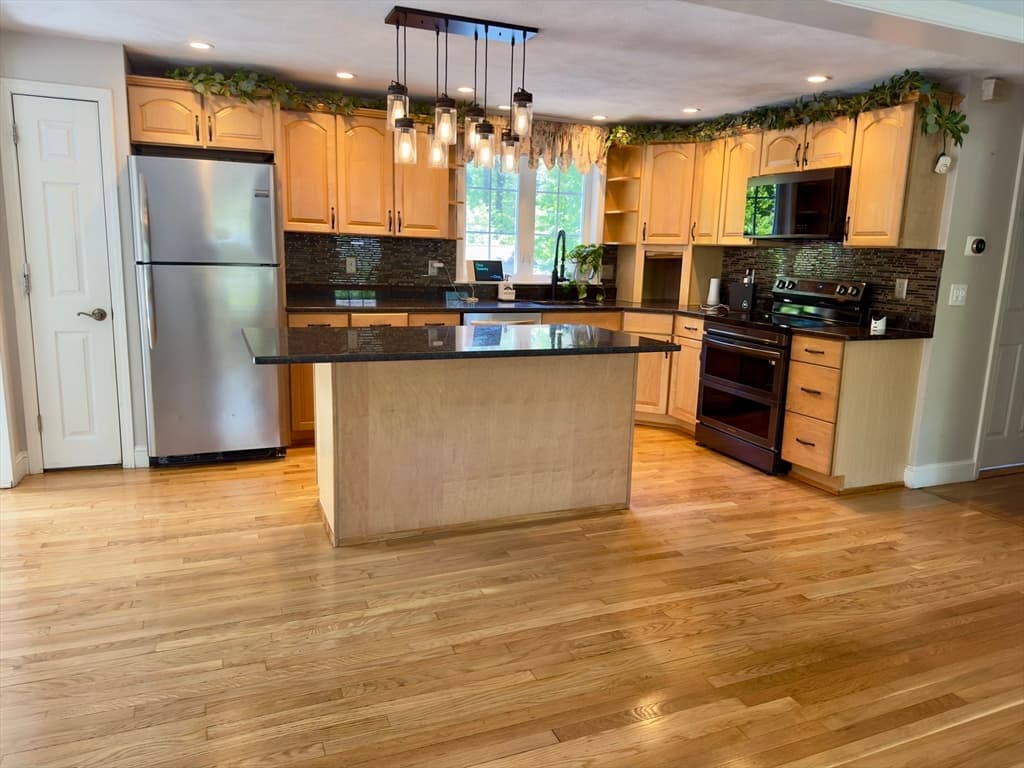 104 Short Street, Easton MA 02375 photo 3