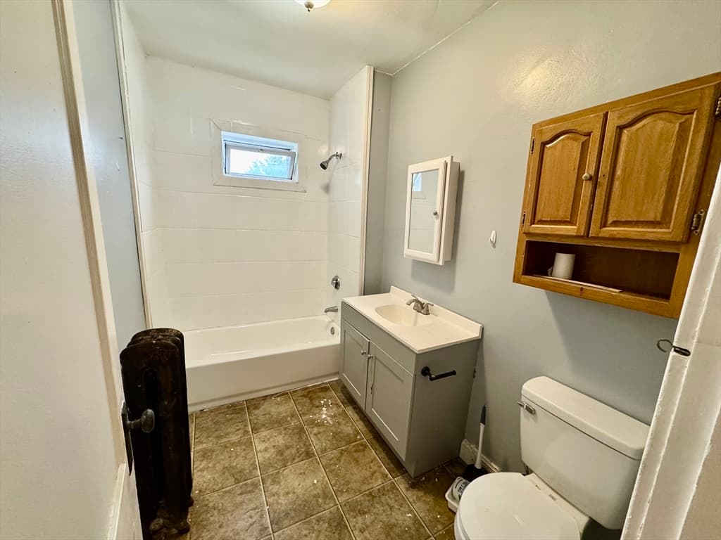 Multi Family at 36 Plymouth St, Lowell MA 01854, photo 15 of 15