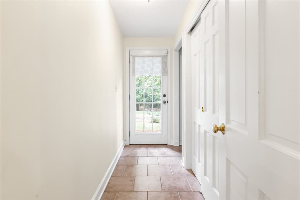 Single Family Residence at 67 Russett Hill Road, Sherborn MA 01770, Sherborn, photo 15 of 42
