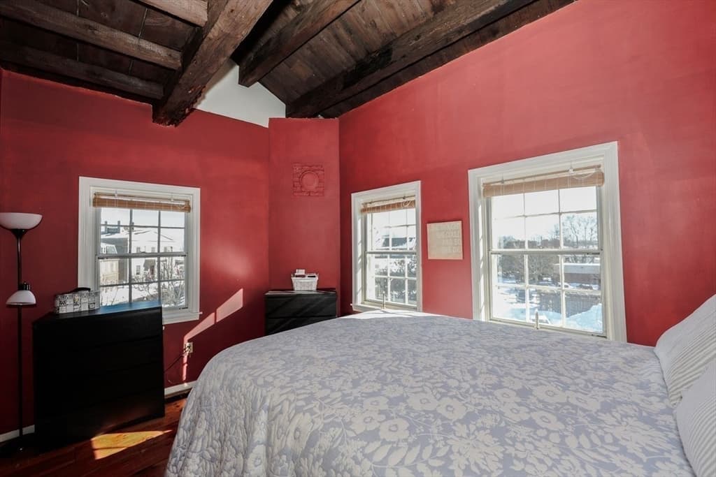 Condominium at 2 Elbow Ln # A, Newburyport MA 01950, Newburyport, photo 15 of 32