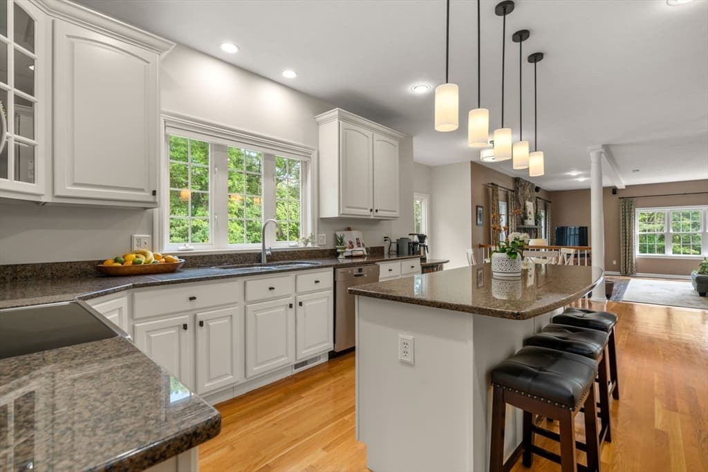 Single Family Residence at 3 Hubley Lane, Southborough MA 01772, Southborough, photo 10 of 42