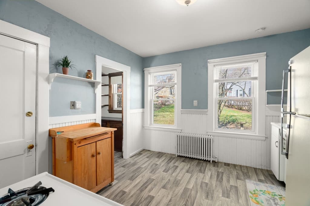 3 Family - 3 Units Up/Down at 204-206 School St, Watertown MA 02472, Watertown, photo 4 of 19
