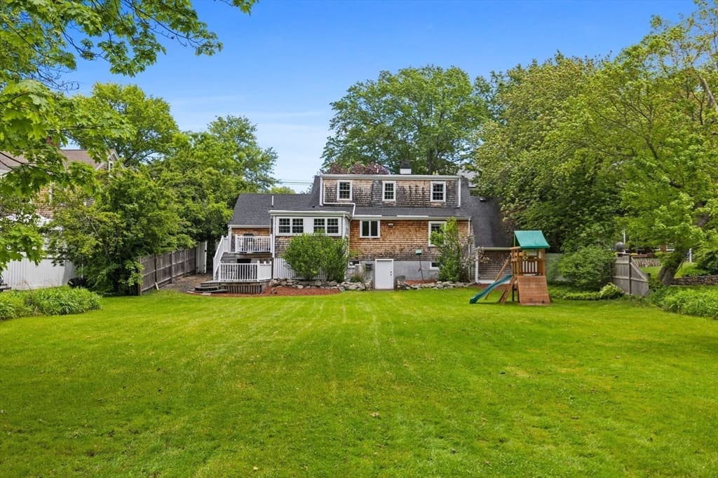 221 Central St, Hingham MA 02043 photo 16