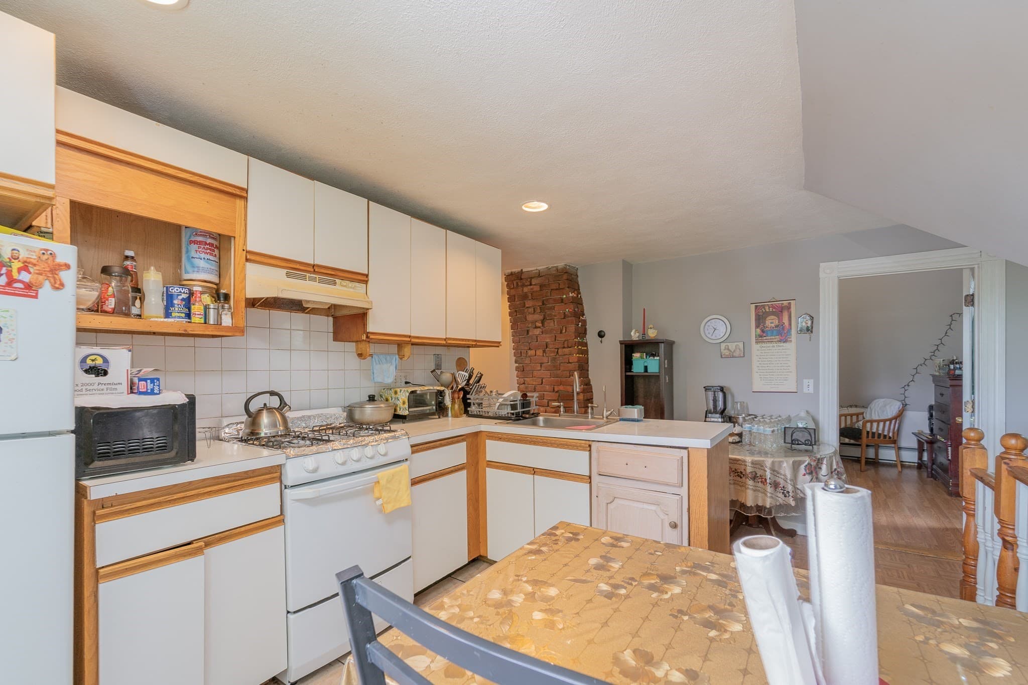 3 Family at 68 Cook Ave, Chelsea MA 02150, Chelsea, photo 10 of 20