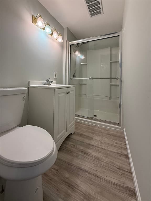 Multi Family at 45 Elm St, Webster MA 01570, photo 17 of 20