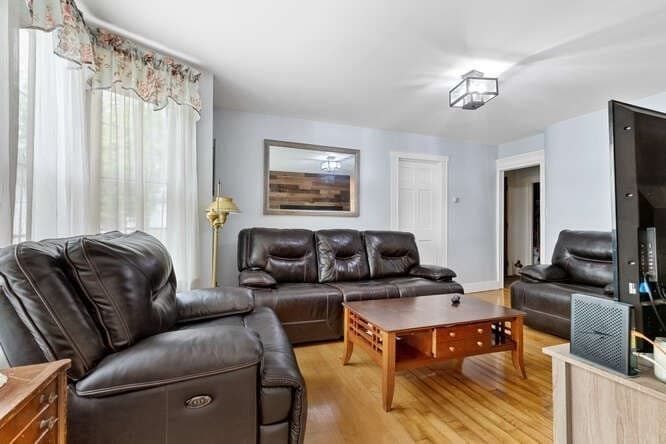 Multi Family at 24 Park St, Wakefield MA 01880, Wakefield, photo 12 of 37