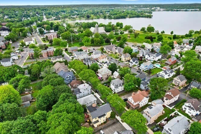 Multi Family at 24 Park St, Wakefield MA 01880, Wakefield, photo 34 of 37
