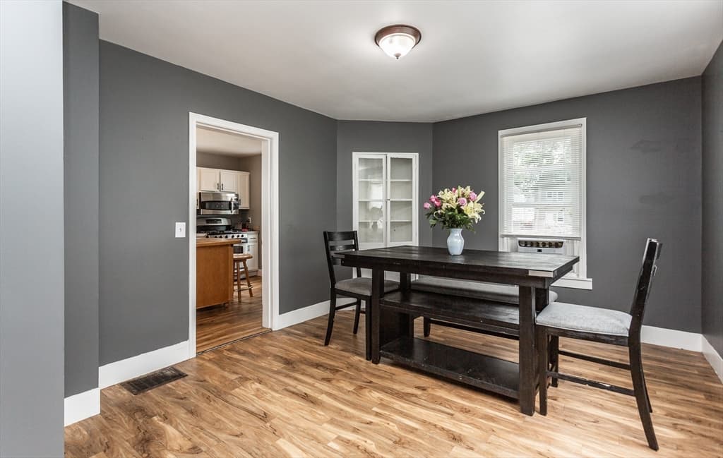 232 Park St, New Bedford MA 02740 photo 5