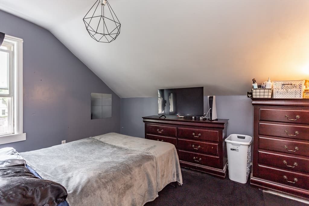 232 Park St, New Bedford MA 02740 photo 15