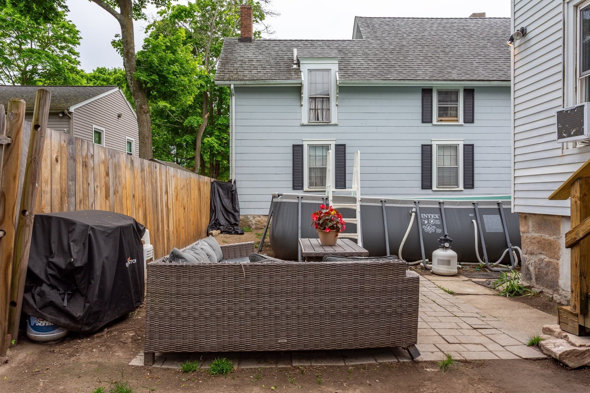 Single Family Residence at 232 Park St, New Bedford MA 02740, photo 19 of 21