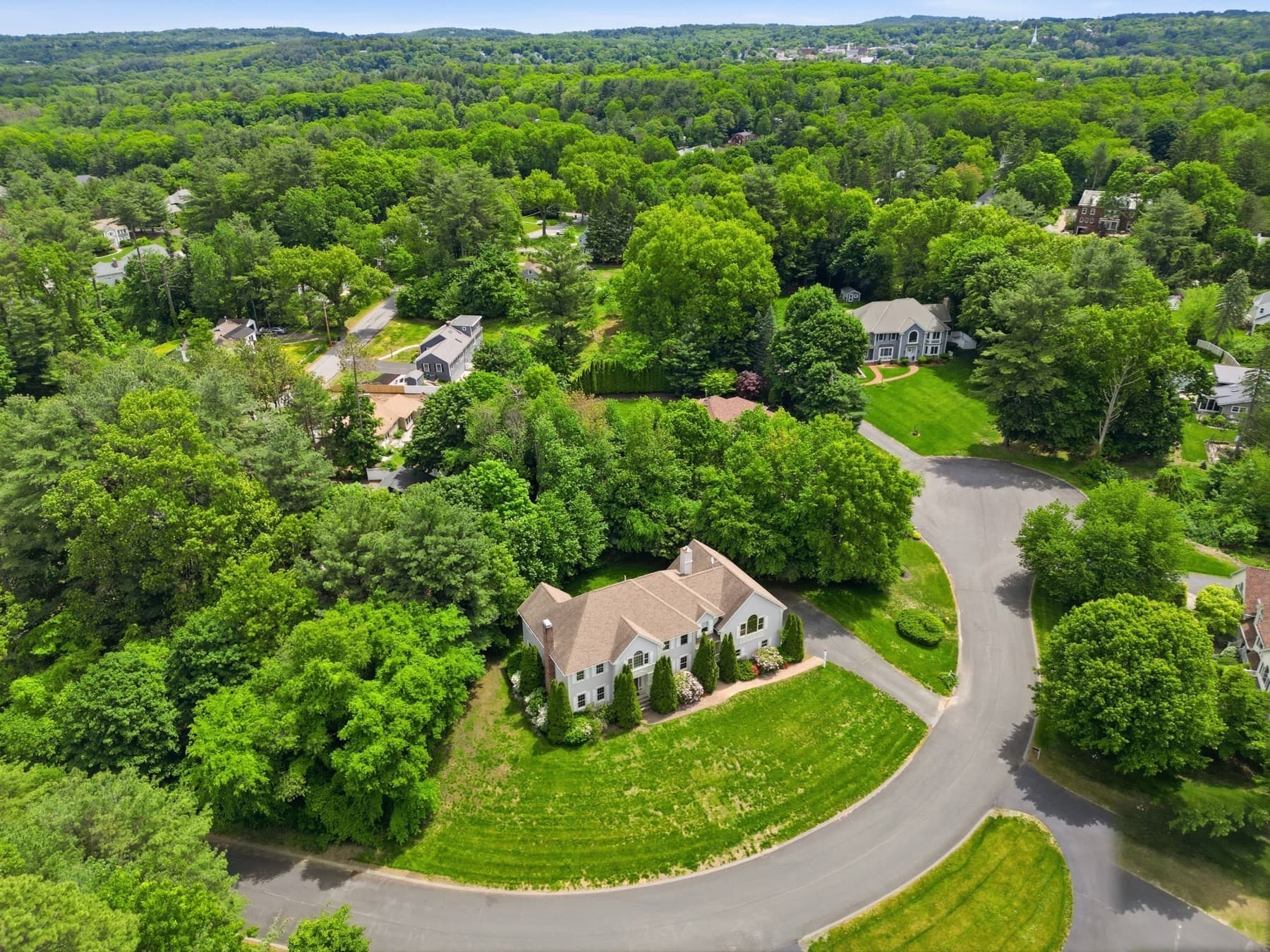 Single Family Residence at 4 Farnham Circle, Andover MA 01810, photo 2 of 42