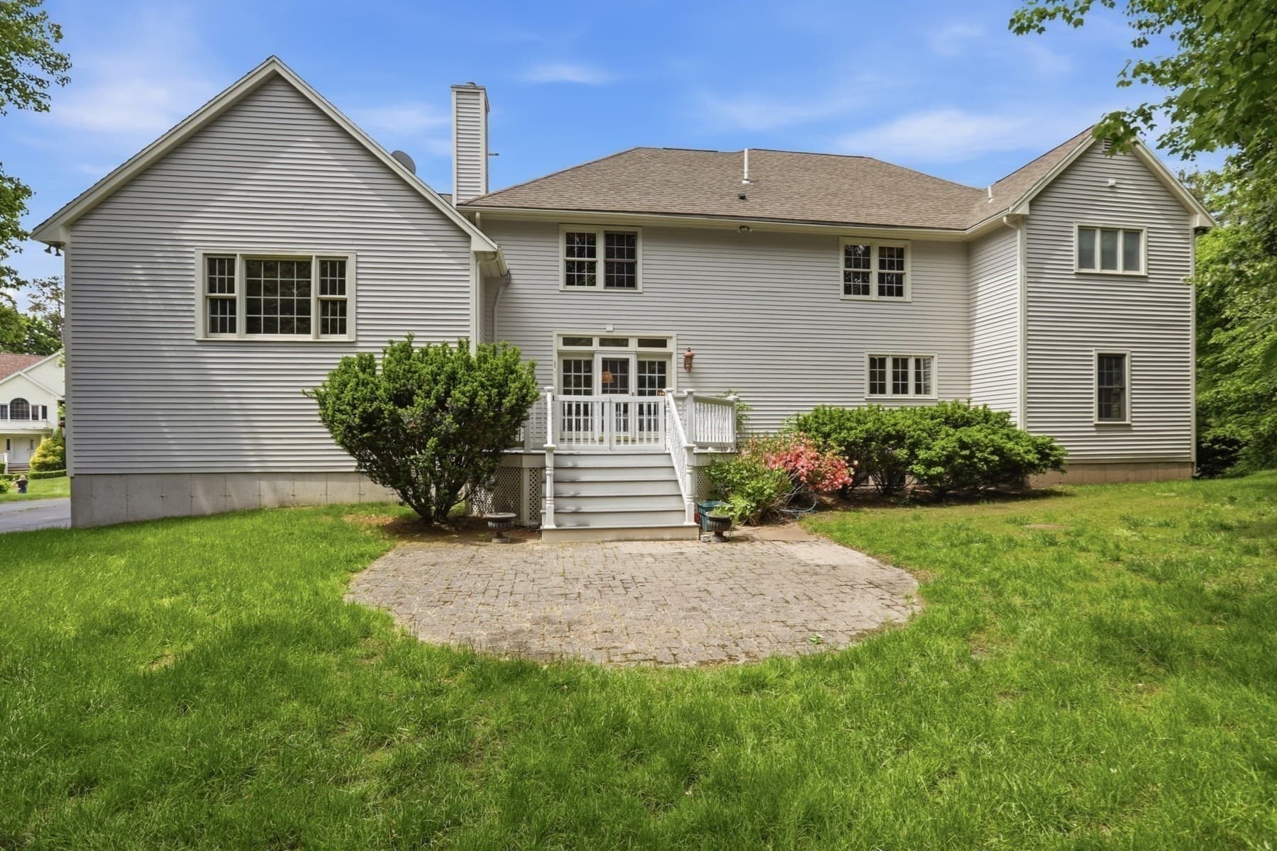 Single Family Residence at 4 Farnham Circle, Andover MA 01810, photo 41 of 42