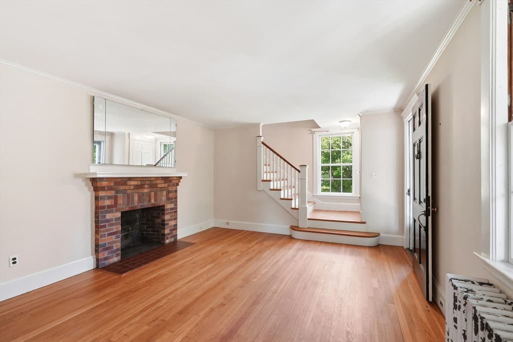 223 Central Street, Hingham MA 02043 photo 6