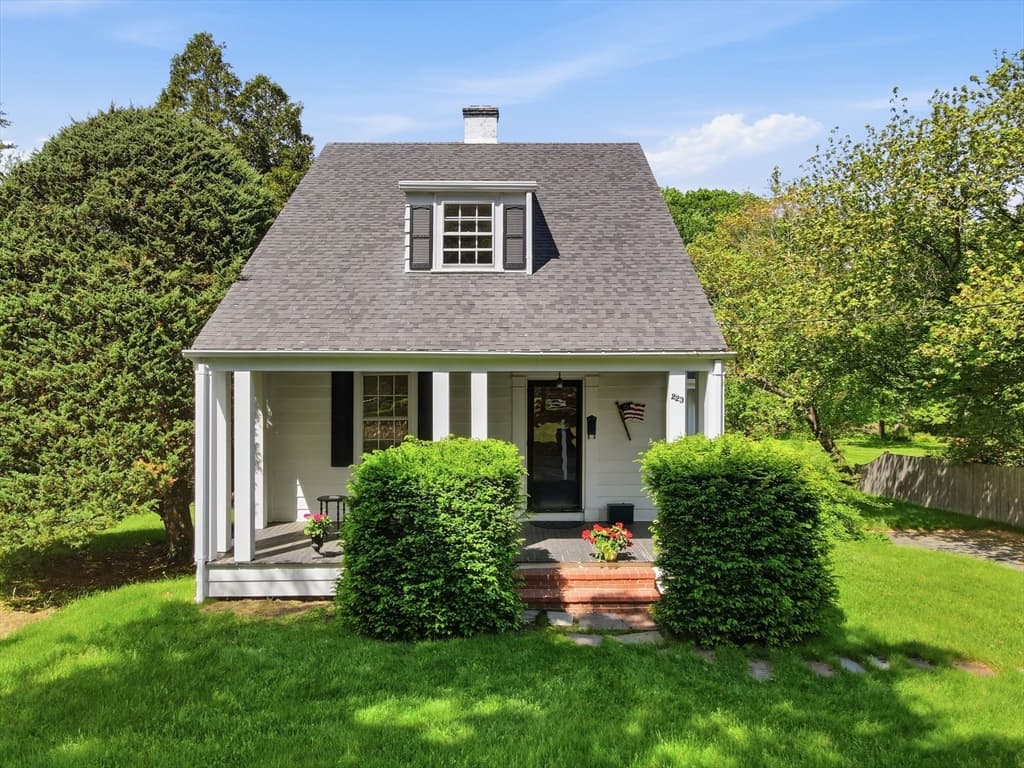 223 Central Street, Hingham MA 02043