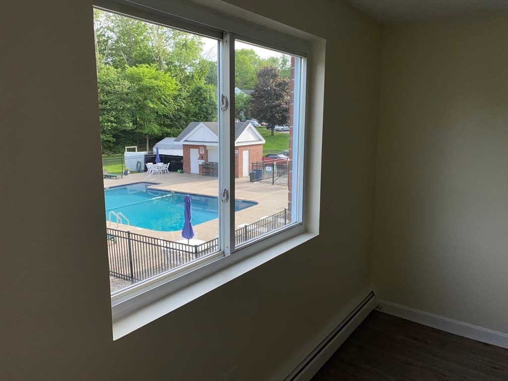 21 Clarks Rd # 204, Amesbury MA 01913 photo 12