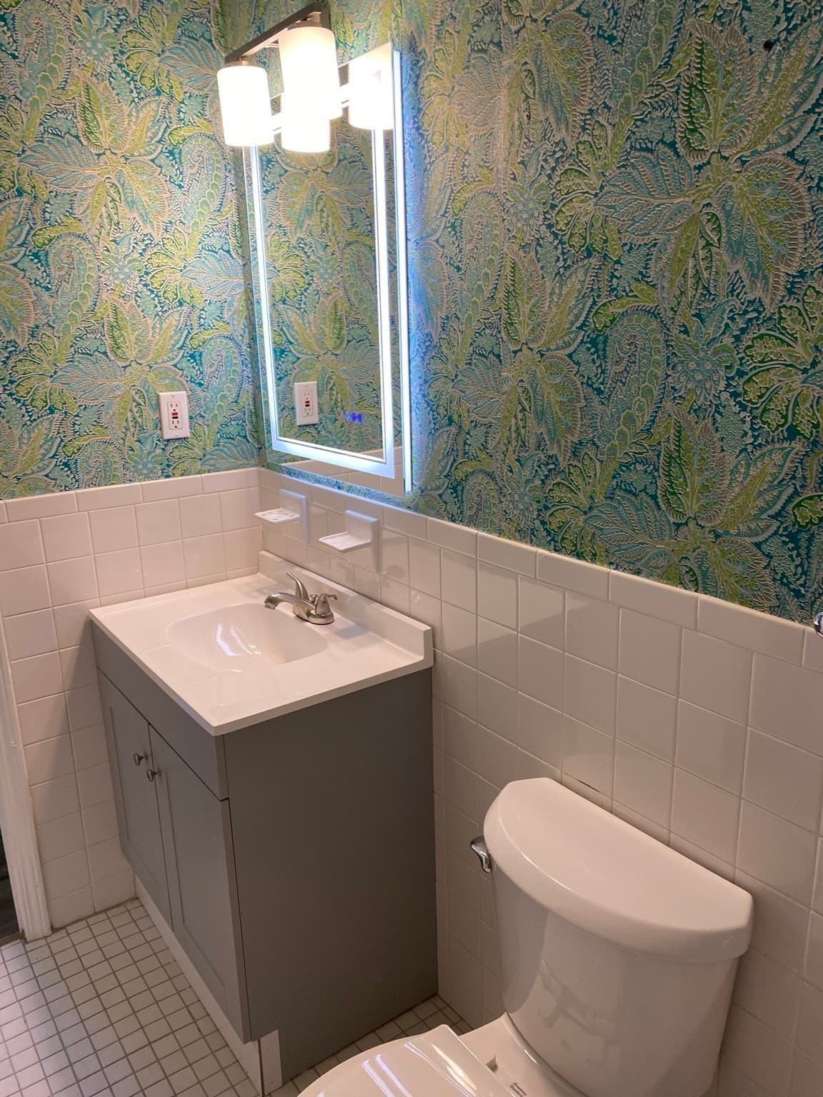 Condominium at 21 Clarks Rd # 204, Amesbury MA 01913, Amesbury, photo 32 of 42