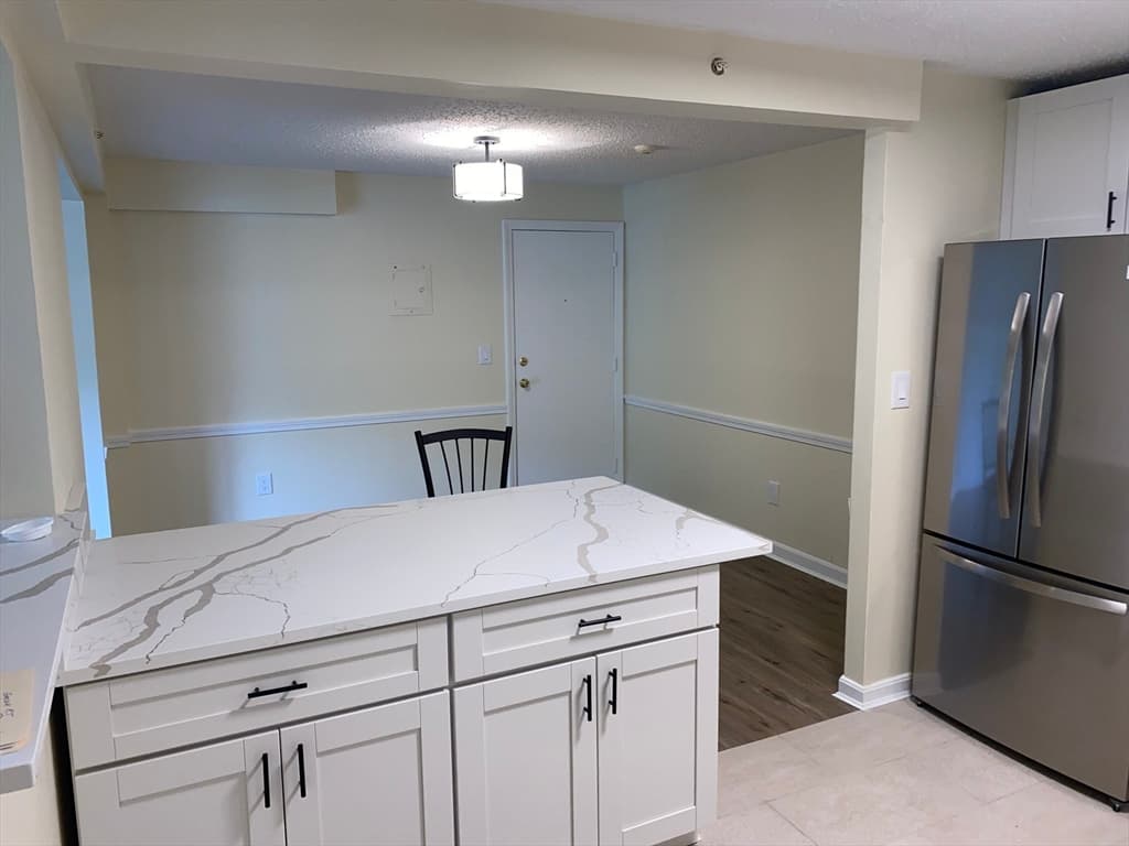 21 Clarks Rd # 204, Amesbury MA 01913 photo 5