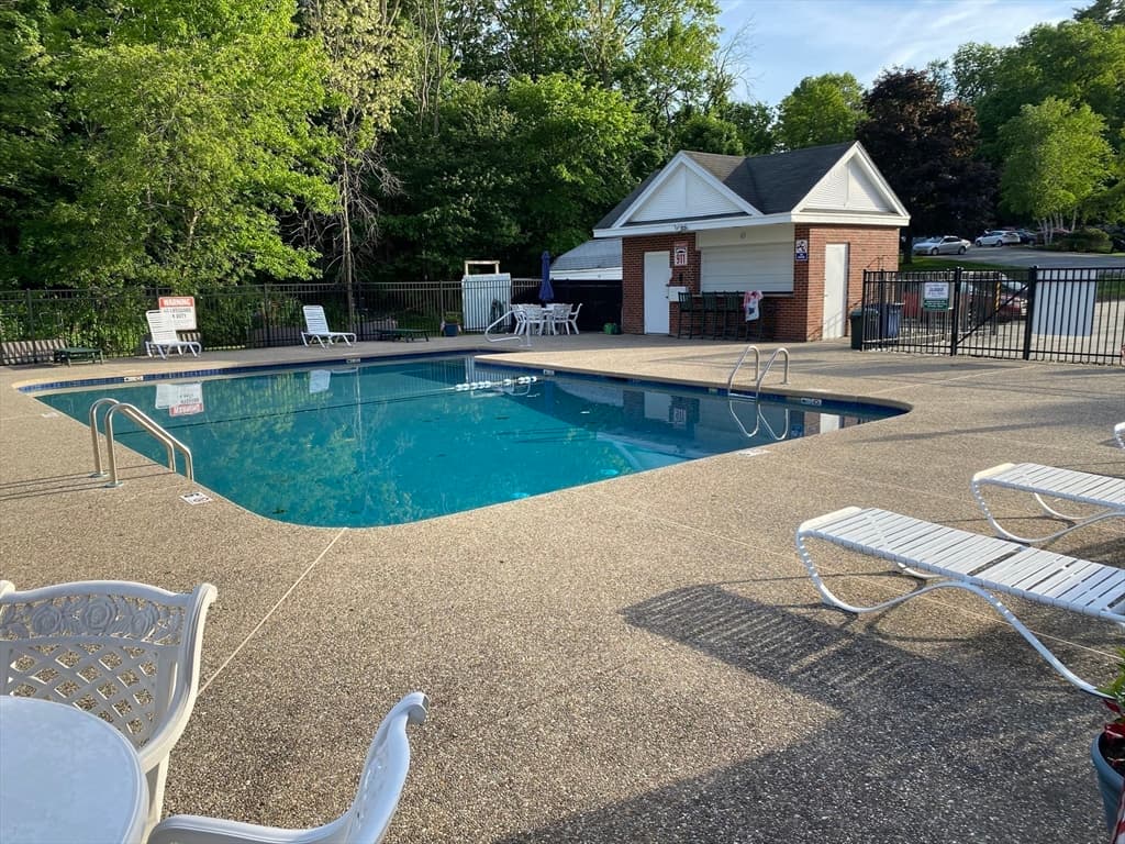 21 Clarks Rd # 204, Amesbury MA 01913 photo 30