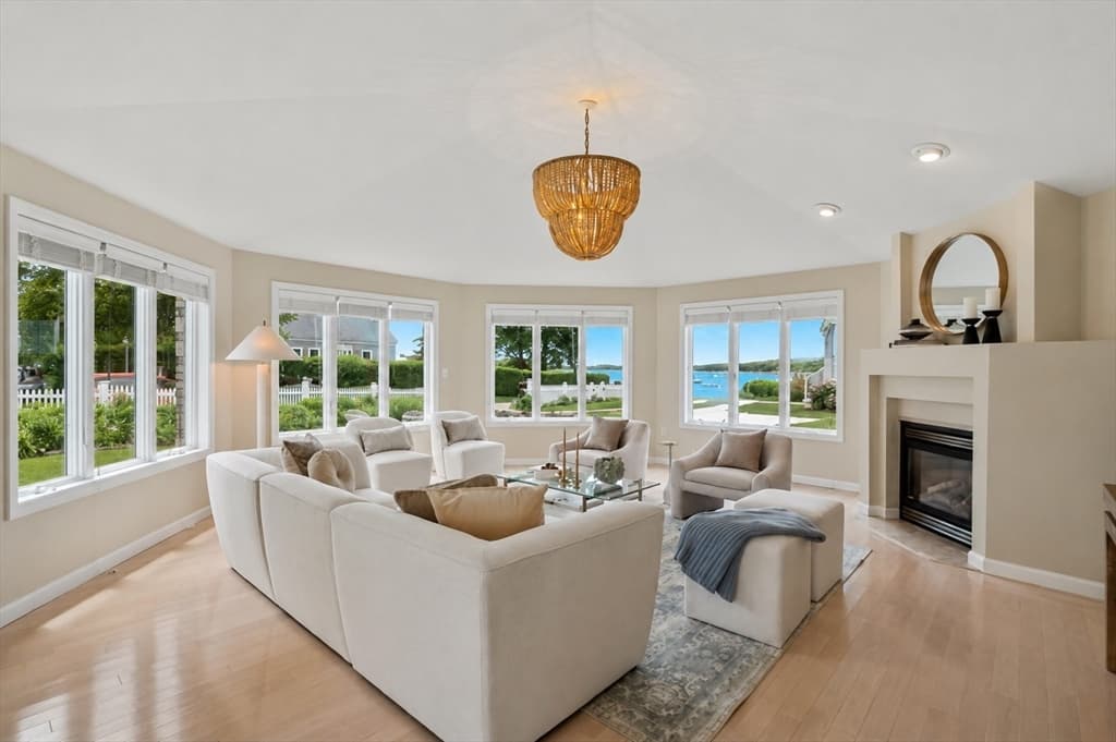 446 Barlows Landing Rd, Bourne MA 02559 photo 6