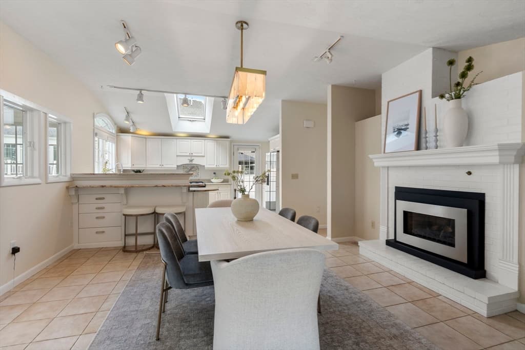 446 Barlows Landing Rd, Bourne MA 02559 photo 10