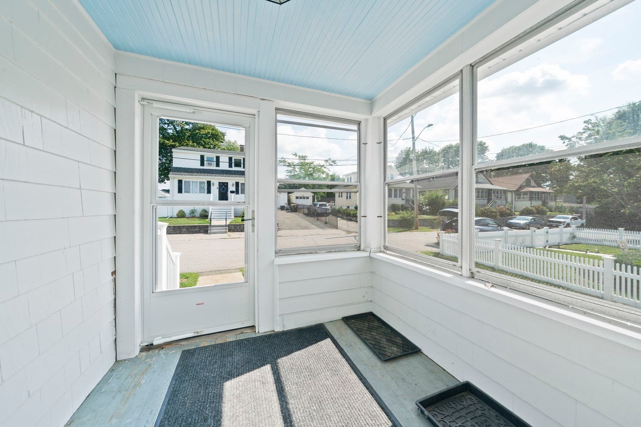 2 Family - 2 Units Up/Down at 35 Manomet Rd, Weymouth MA 02191, Weymouth, photo 2 of 42