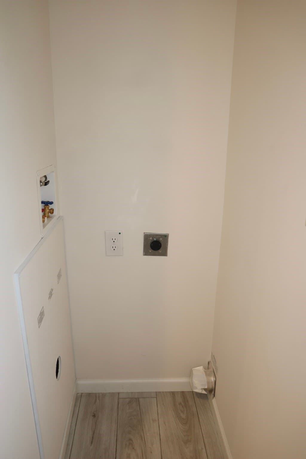 Mobile Home at 1346 Newport Ave # B22, Attleboro MA 02703, Attleboro, photo 16 of 16