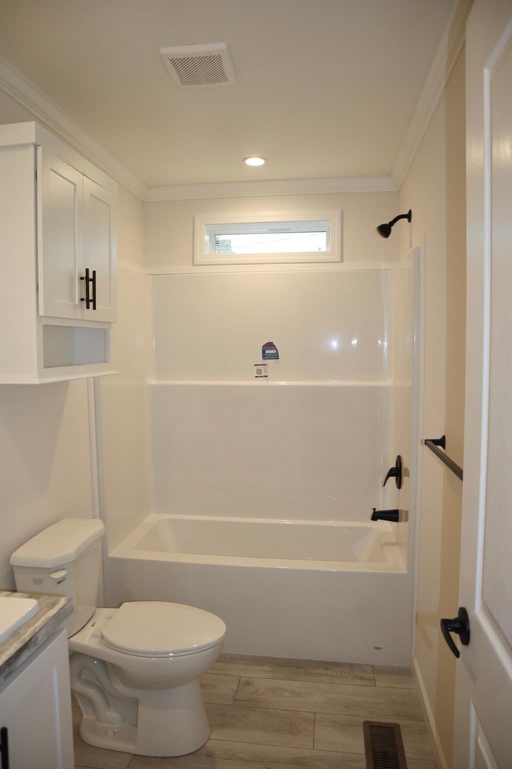 Mobile Home at 1346 Newport Ave # B22, Attleboro MA 02703, Attleboro, photo 14 of 16