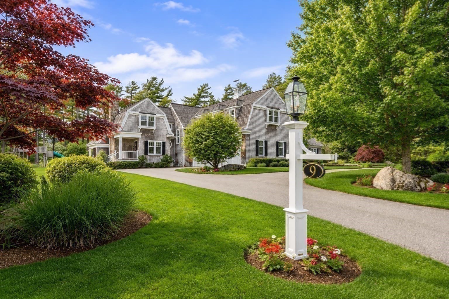 Single Family Residence at 9 High Ridge Drive, Mattapoisett MA 02739, photo 5 of 33