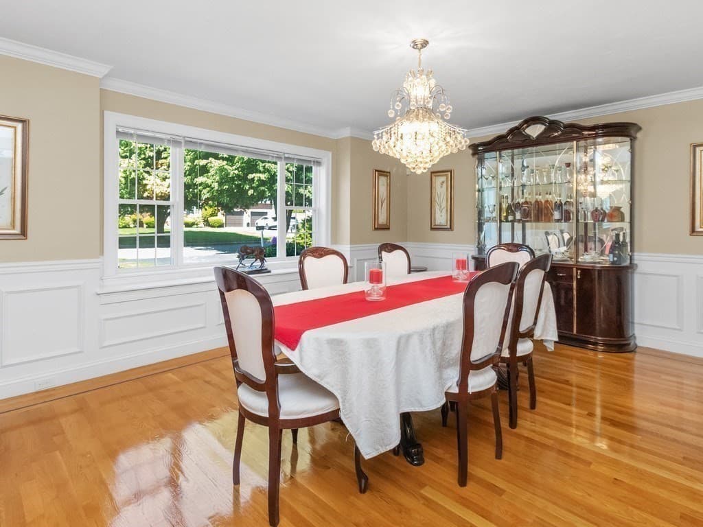 32 Lauricella Lane, Waltham MA 02452 photo 13