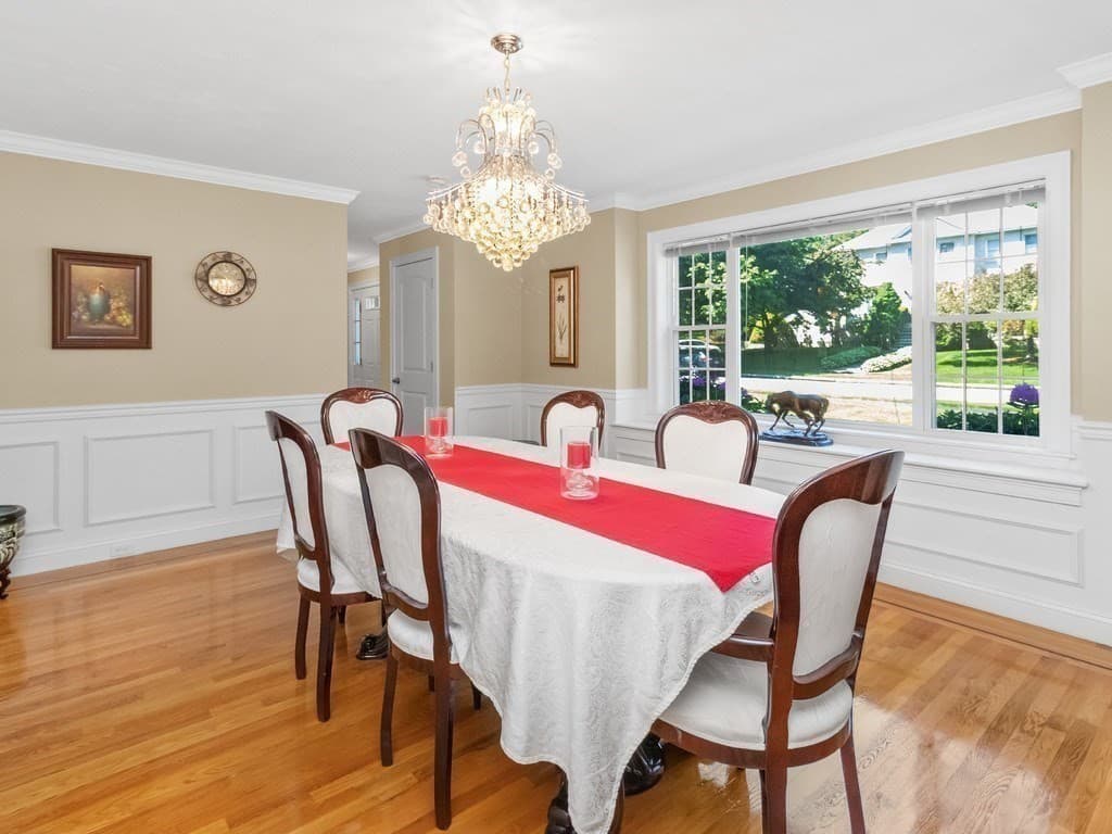 32 Lauricella Lane, Waltham MA 02452 photo 14