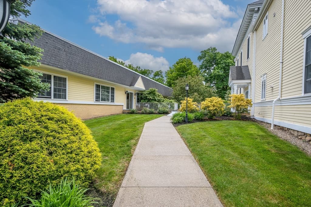 48 Phillips Rd # 12, Holden MA 01520 photo 26