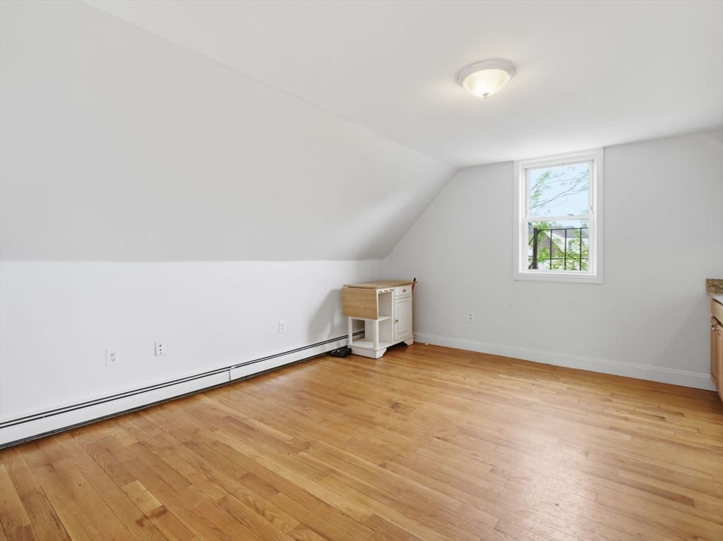 3 Family at 7 Corbet Street, Boston MA 02124, Boston, photo 22 of 37