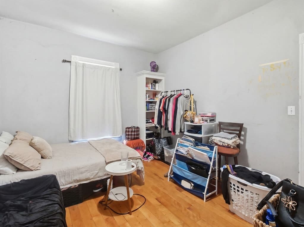 3 Family at 7 Corbet Street, Boston MA 02124, Boston, photo 31 of 37