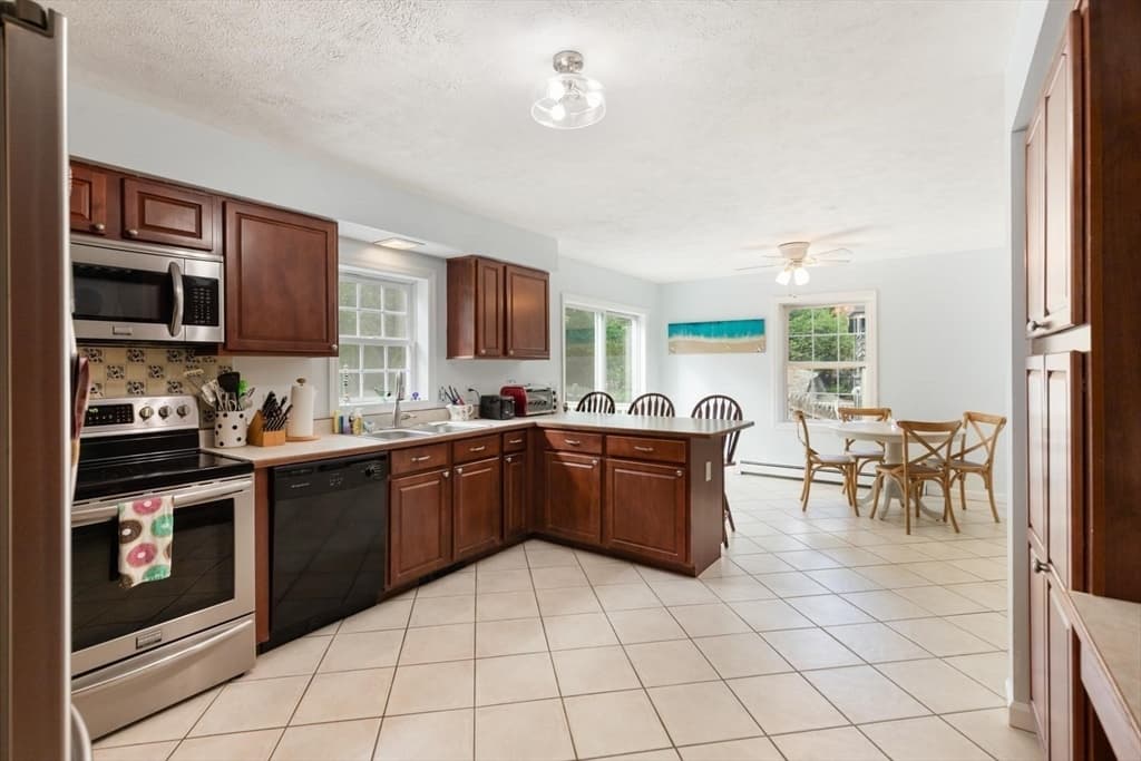1 Pigeon Hill Ct # C, Rockport MA 01966 photo 14