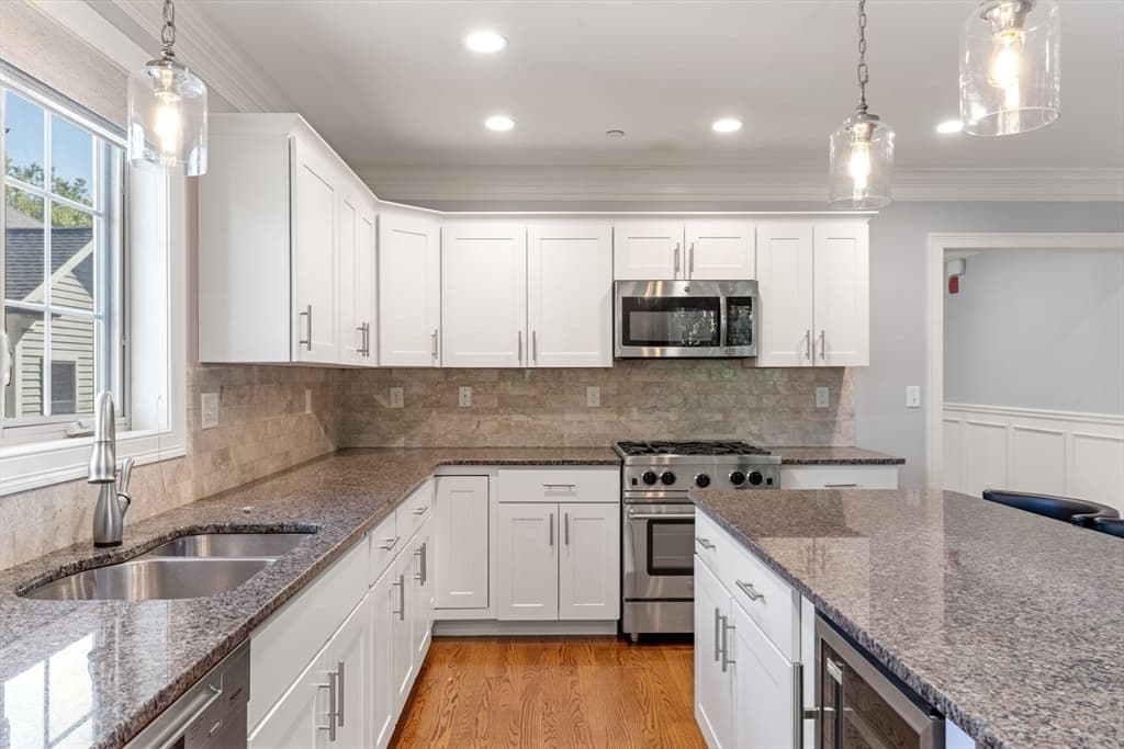 Condominium at 22 Hawthorne Street # 2, Boston MA 02119, Boston, photo 10 of 34