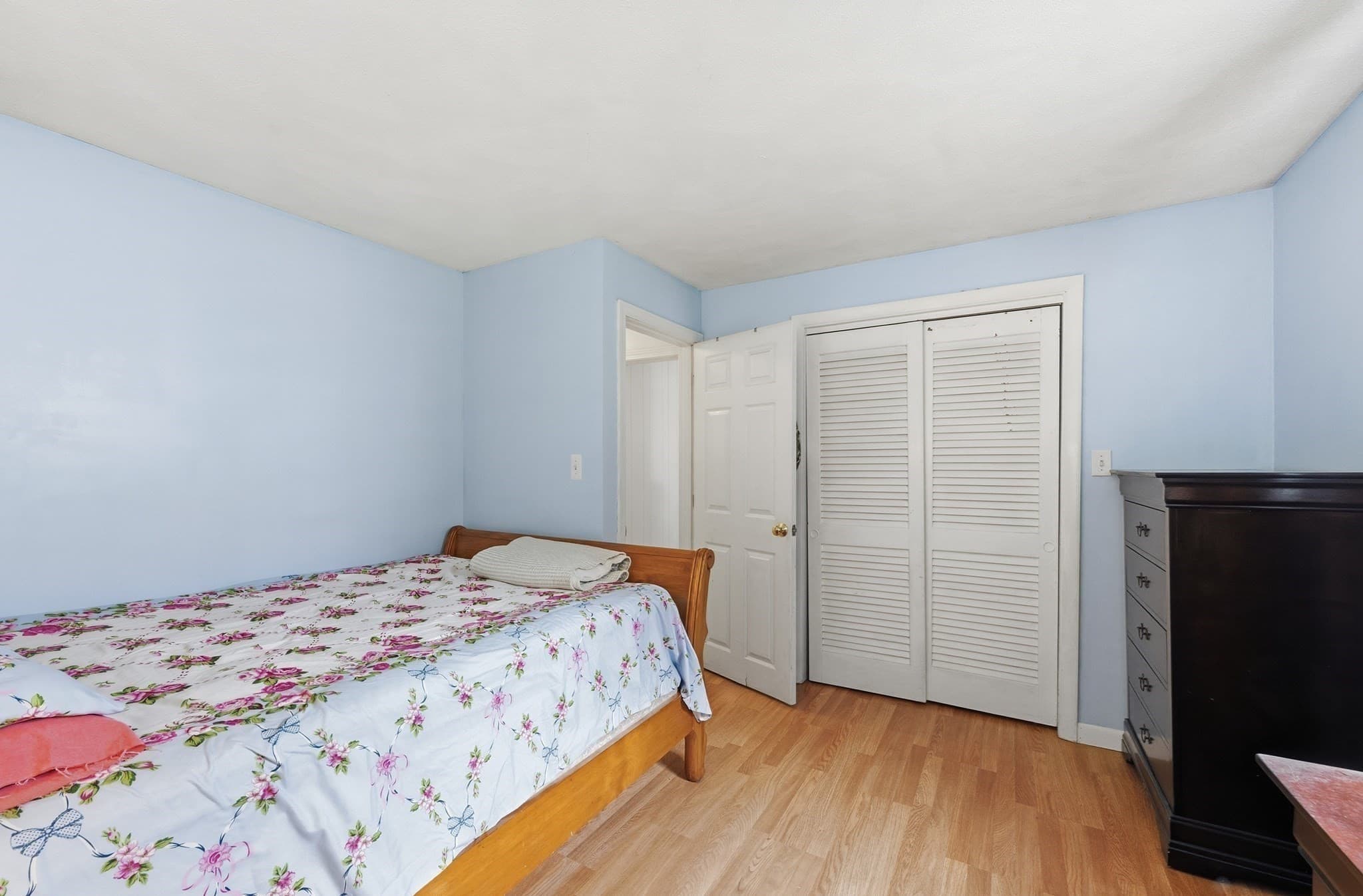 Single Family Residence at 11 Mcfarlin Rd, Chelmsford MA 01824, photo 20 of 38