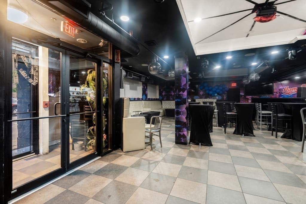 1269 Massachusetts Ave, Boston MA 02125 photo 4