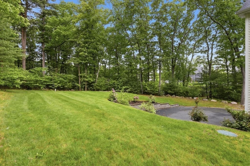 Single Family Residence at 4 Murray Hill Circle, Wilmington MA 01887, Wilmington, photo 37 of 42