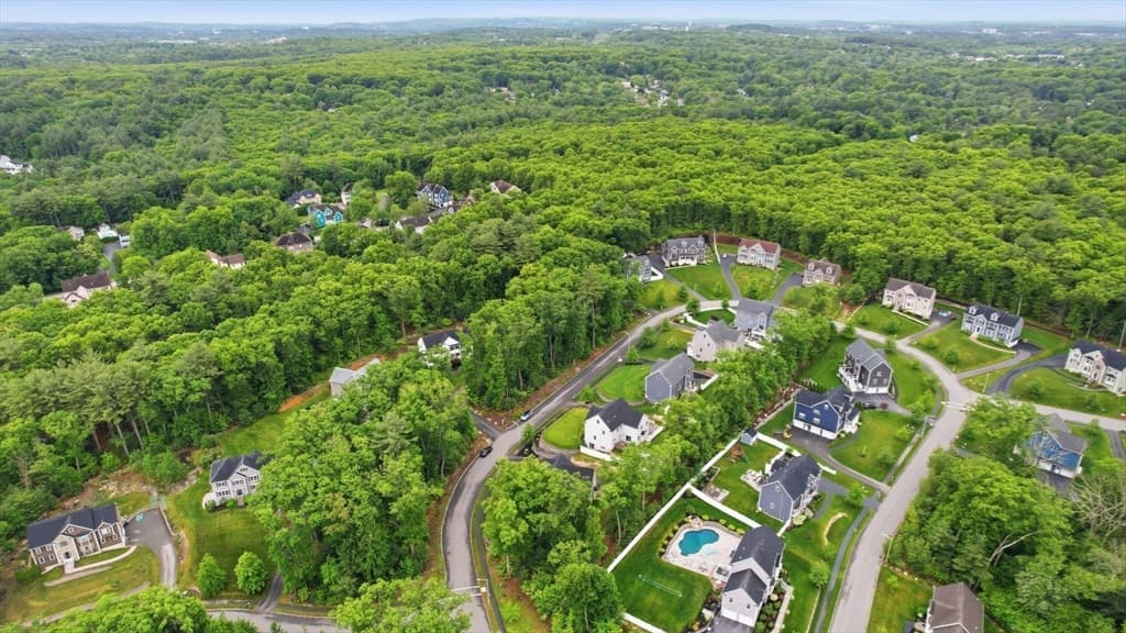 Single Family Residence at 4 Murray Hill Circle, Wilmington MA 01887, Wilmington, photo 40 of 42