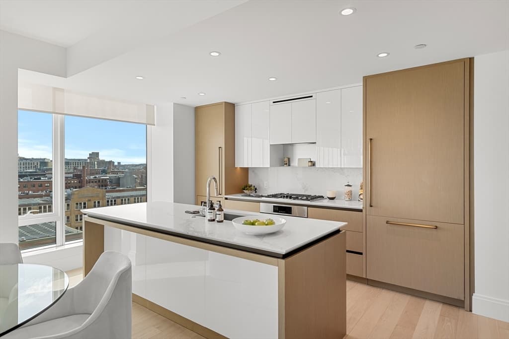 Condominium at 380 Harrison Ave # 1008, Boston MA 02118, Boston, photo 5 of 40