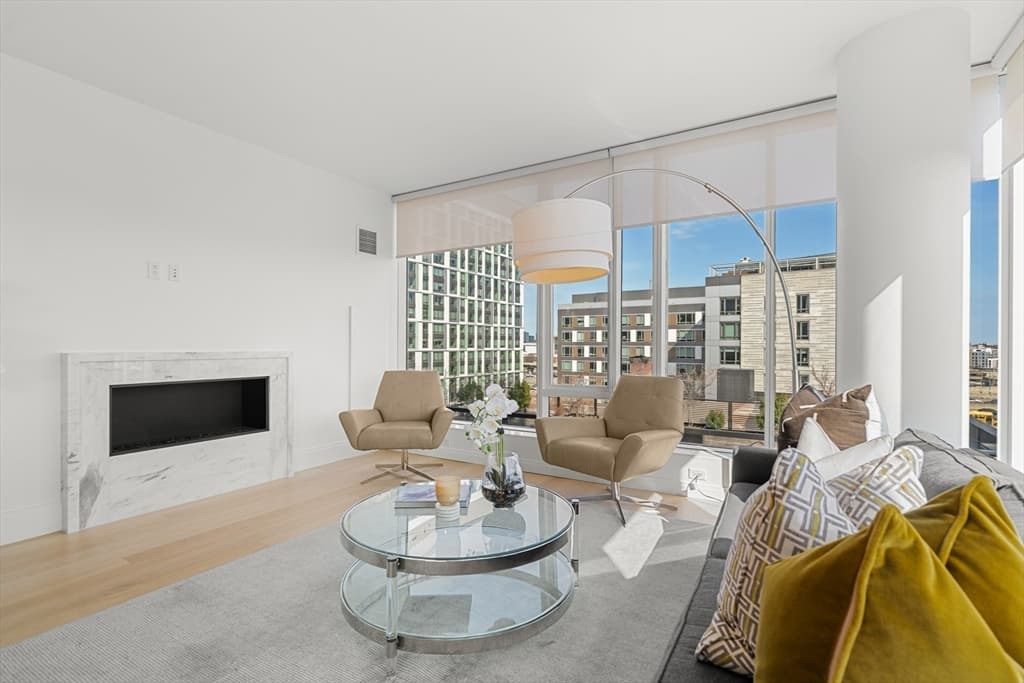 Condominium at 380 Harrison Ave # 1008, Boston MA 02118, Boston, photo 10 of 40