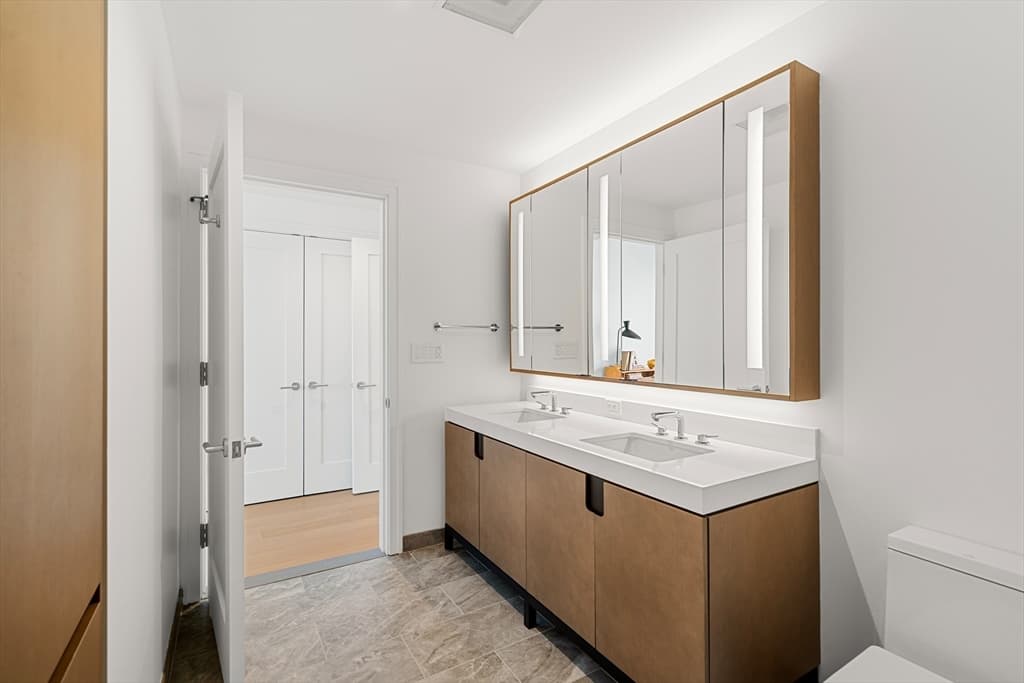 Condominium at 380 Harrison Ave # 1008, Boston MA 02118, Boston, photo 18 of 40