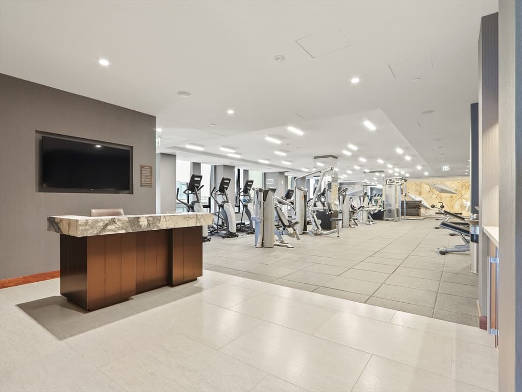 Condominium at 380 Harrison Ave # 1008, Boston MA 02118, Boston, photo 29 of 40