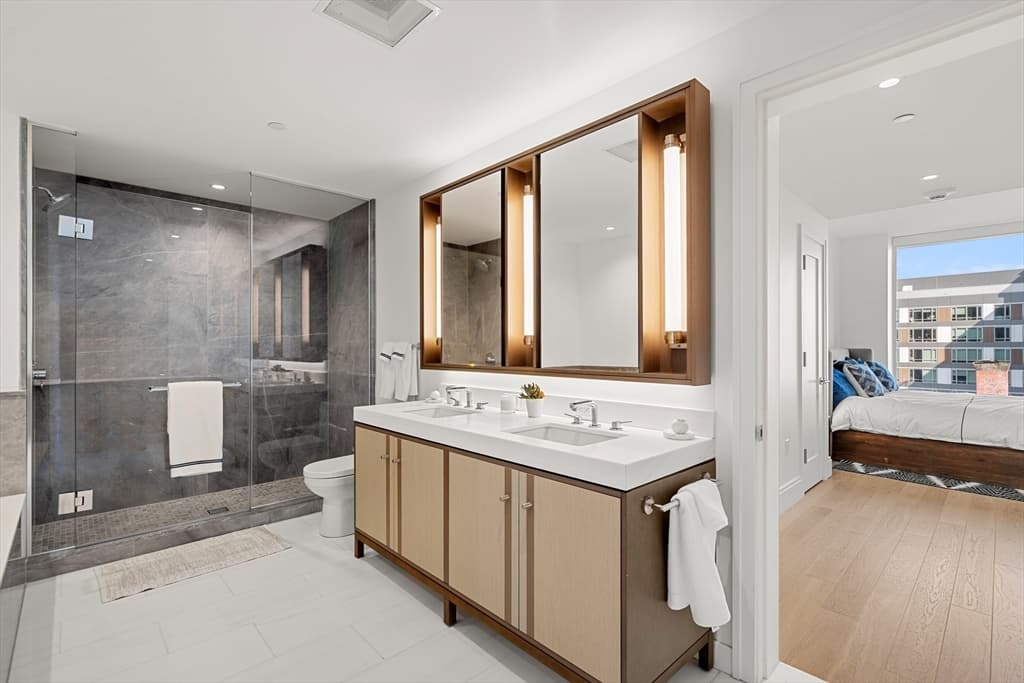 Condominium at 380 Harrison Ave # 1008, Boston MA 02118, Boston, photo 25 of 40