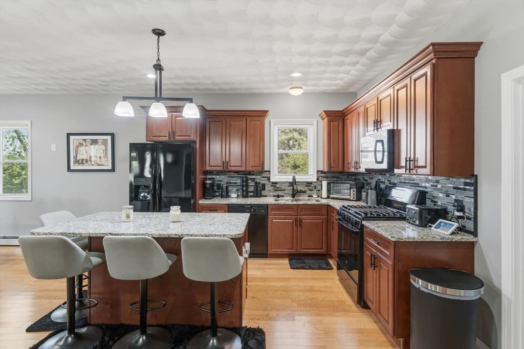 19 Curry Road, Cranston RI 02920 photo 5