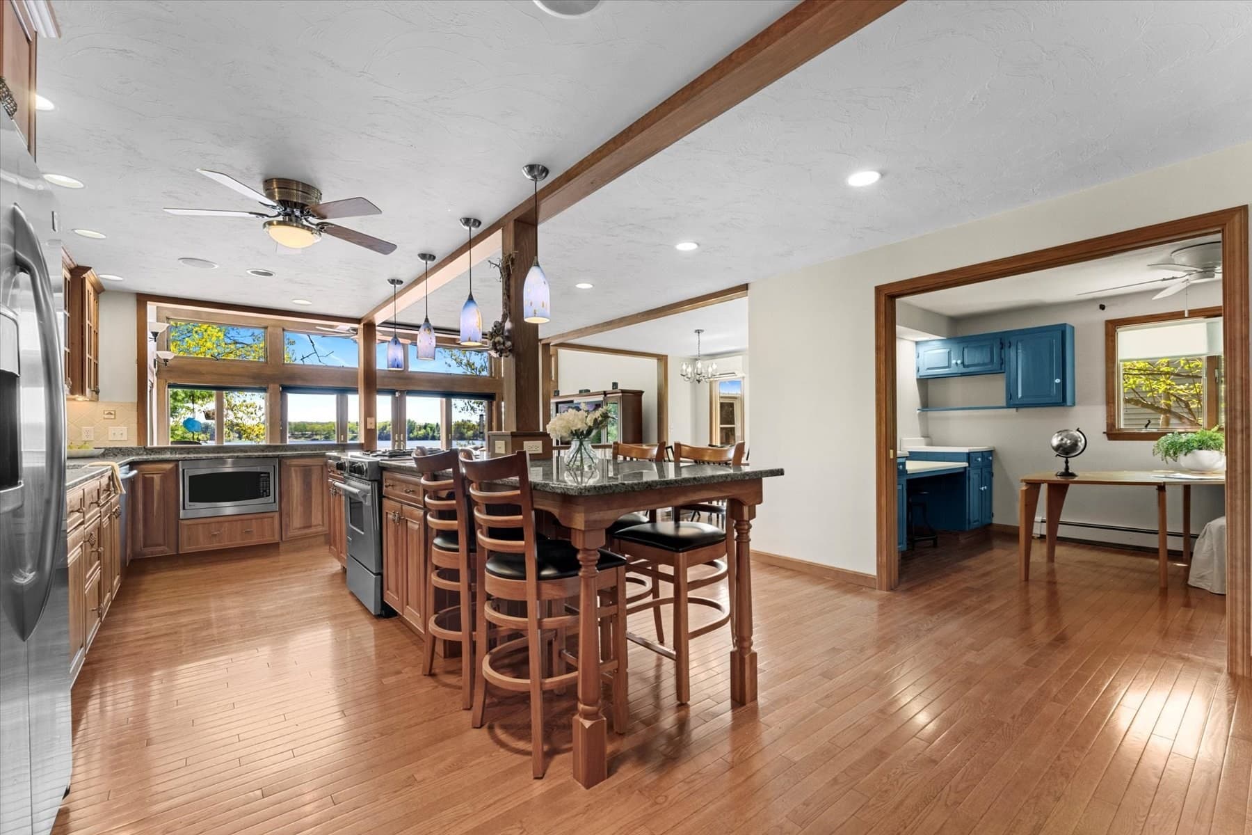 Single Family Residence at 91 Lake Shore Drive, West Brookfield MA 01585, photo 12 of 42