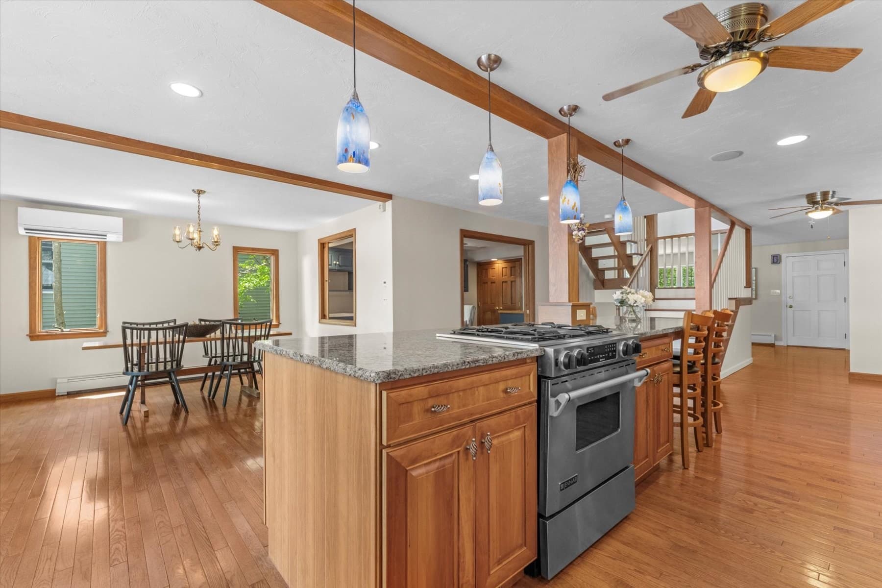 Single Family Residence at 91 Lake Shore Drive, West Brookfield MA 01585, photo 10 of 42