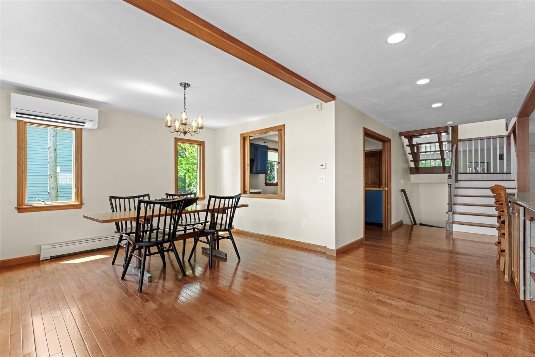 Single Family Residence at 91 Lake Shore Drive, West Brookfield MA 01585, photo 14 of 42