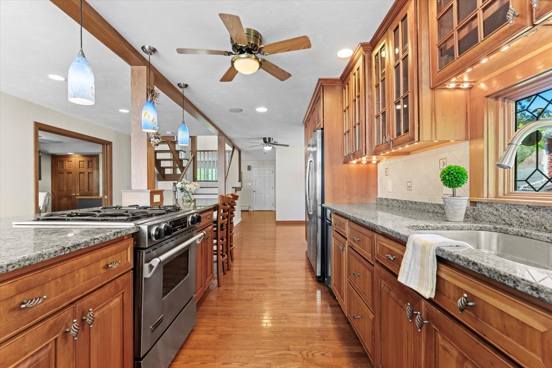 Single Family Residence at 91 Lake Shore Drive, West Brookfield MA 01585, photo 11 of 42